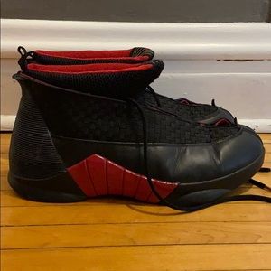 Air Jordan XV - Countdown Package - Black/Red sz11